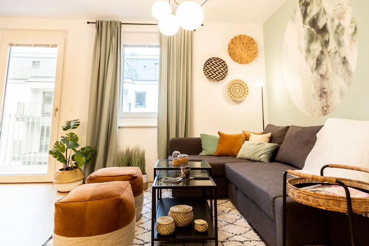 Green & Cozy Apartment - 15 Min To City Center Vienna Austria