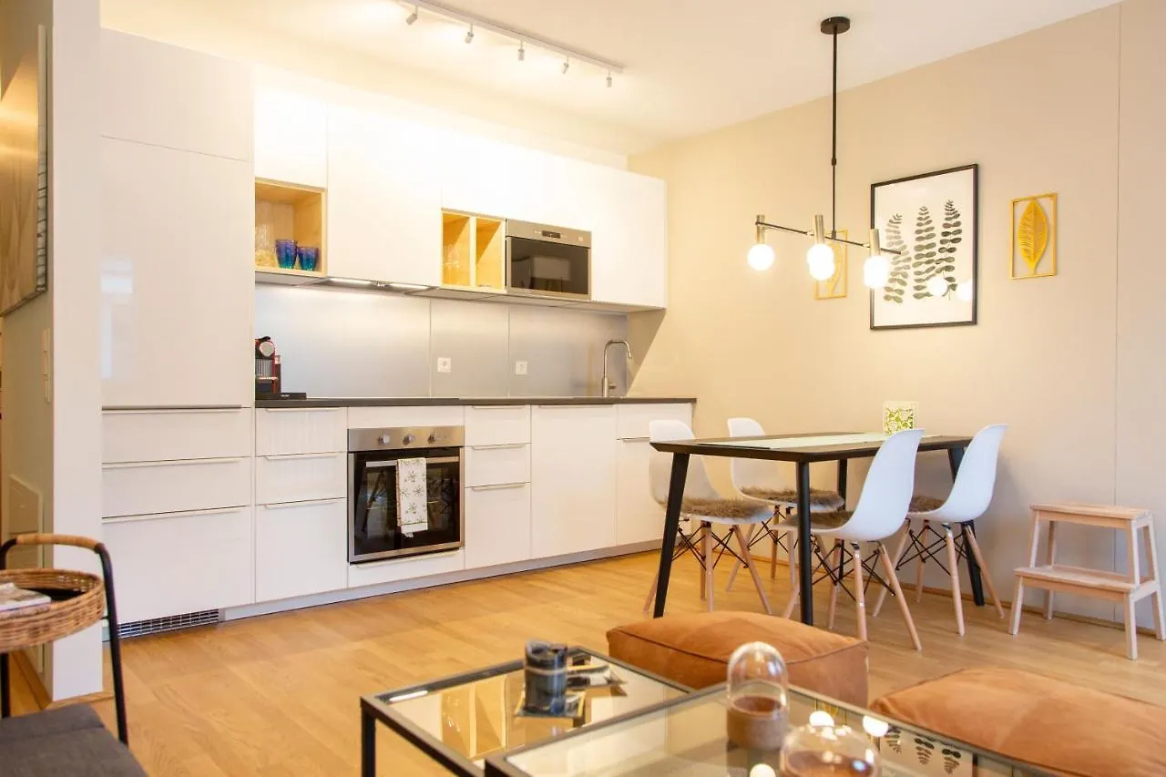 Green & Cozy Apartment - 15 Min To City Center Vienna