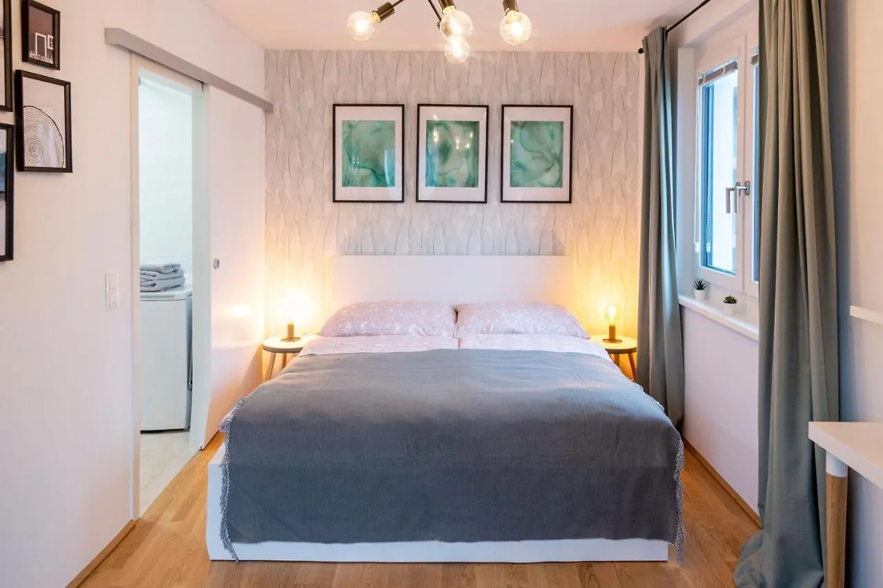 Green & Cozy Apartment - 15 Min To City Center Vienna